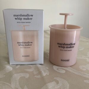 NIB Nooni Marshmallow Whip Maker Rich Foam Maker for Cleanser & Face Wash